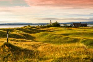 Fortrose & Rosemarkie Golf Links - 4th Hole - Lighthouse Signature Hole